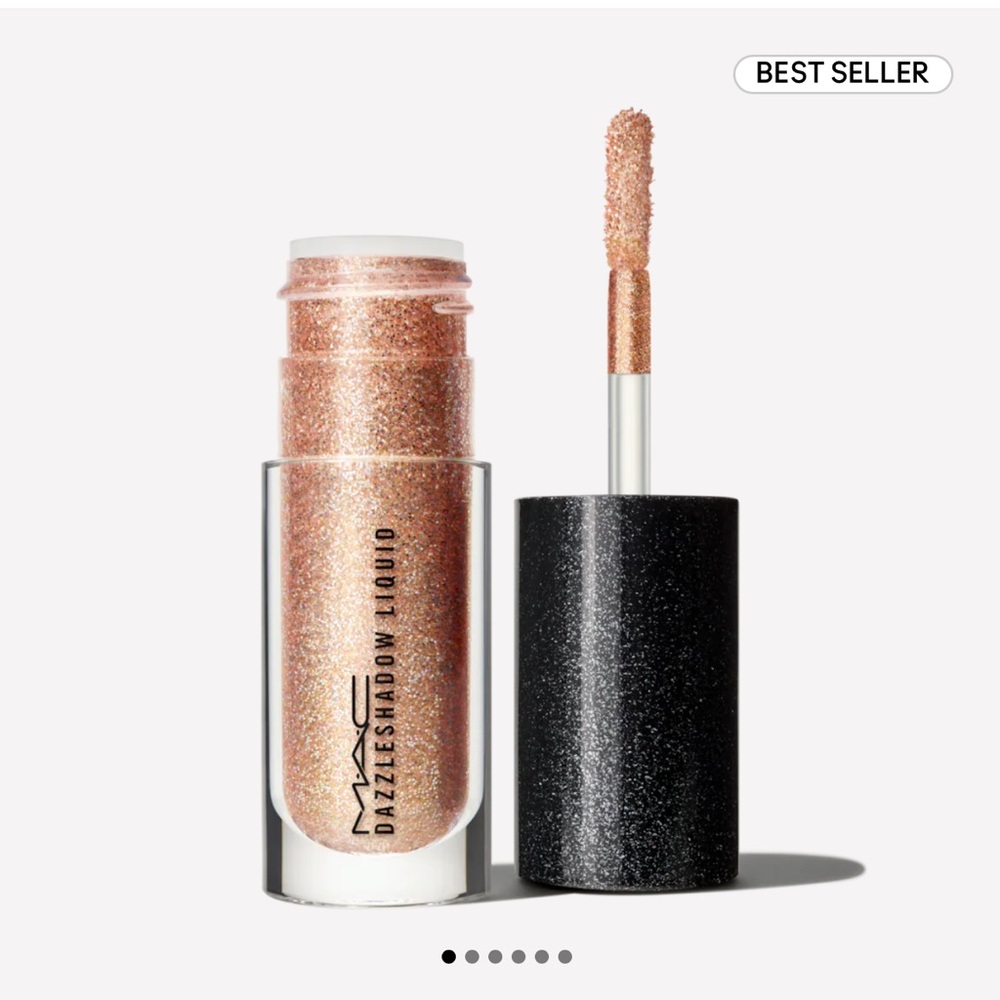 MAC DAZZLESHADOW LIQUID IN FLASH AND DASH.